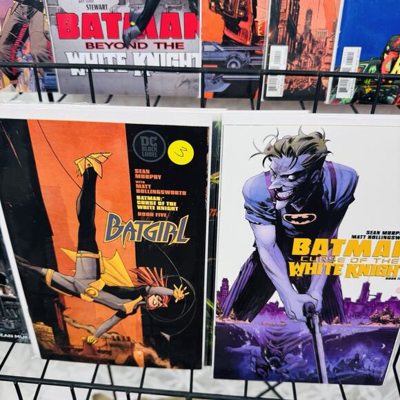 Batman White Knight 1 4 7 Curse 1-7 Red Hood 1, Beyond 5-6 Lot DC Black Label - Picture 9 of 9